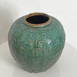Old vase China early twentieth century