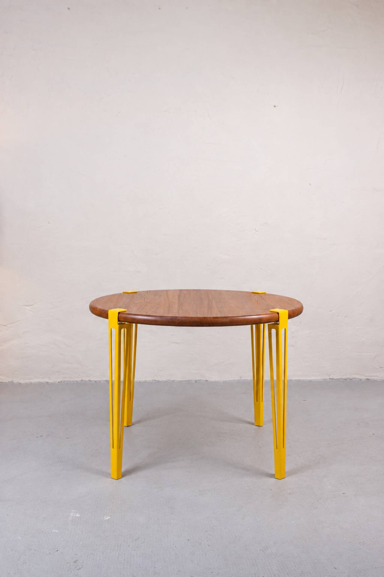 Vintage Teak Round Dining Table, Mid Century Danish