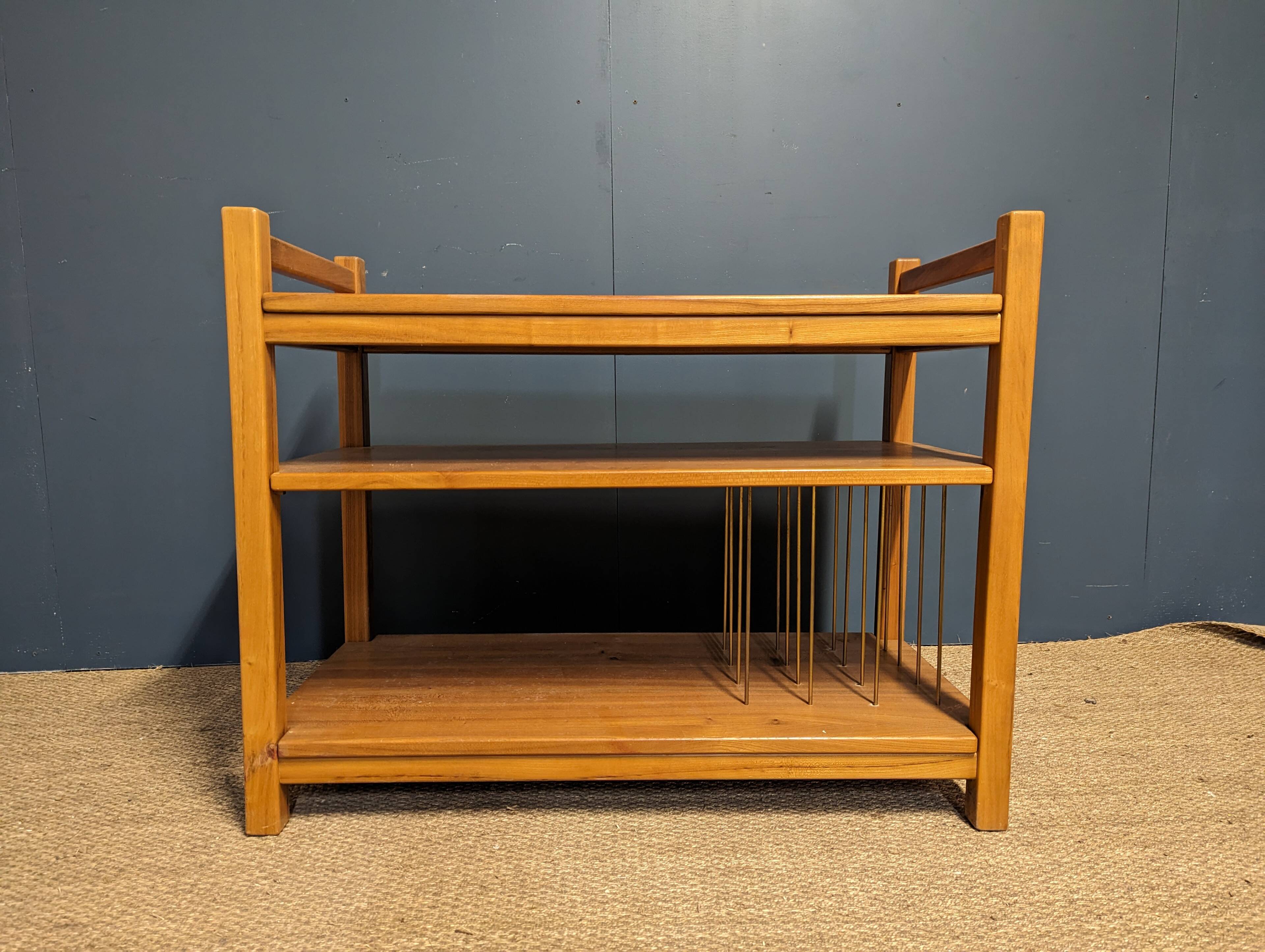 Regain home hi-fi trolley