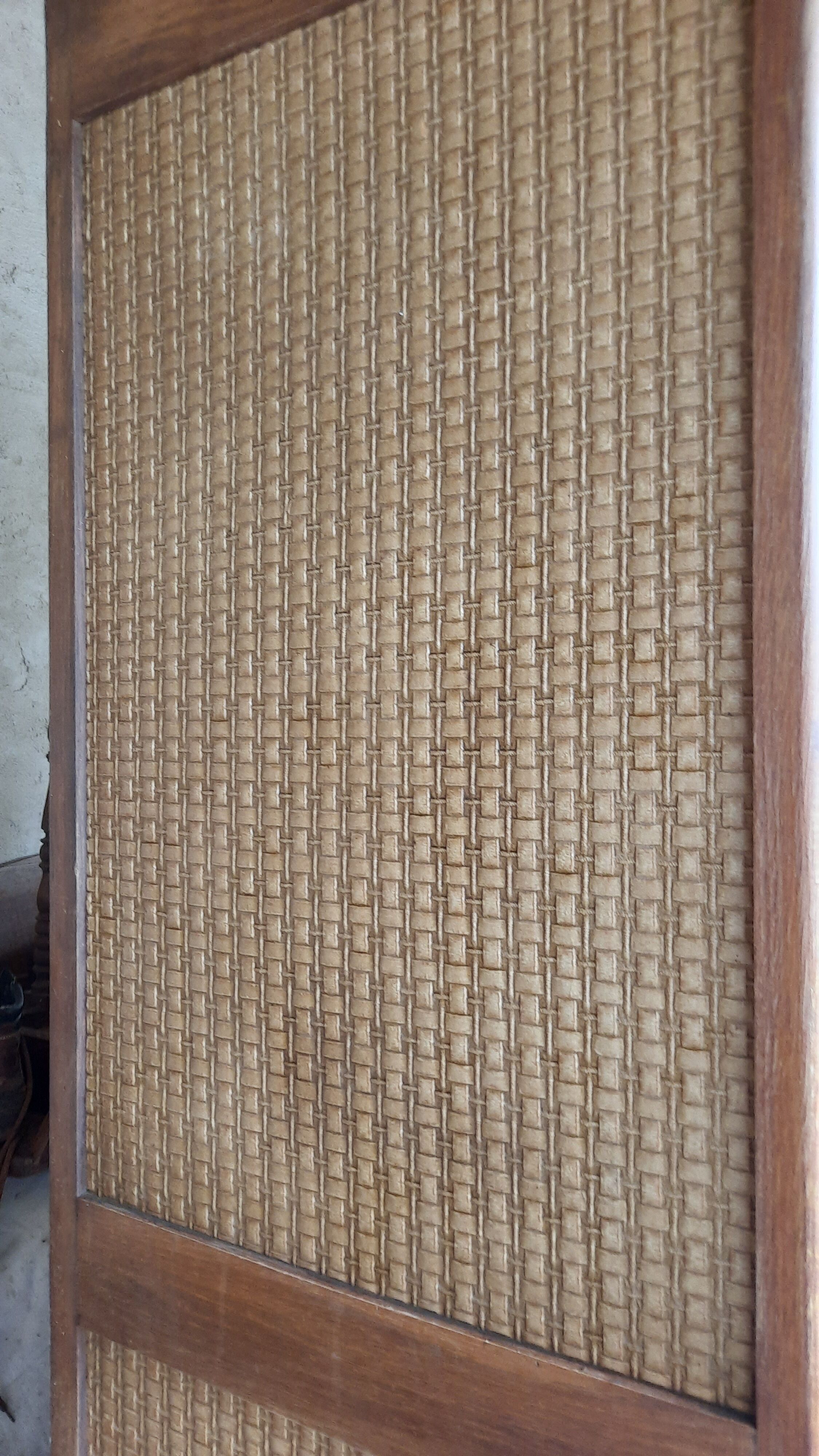 Armoire parisienne