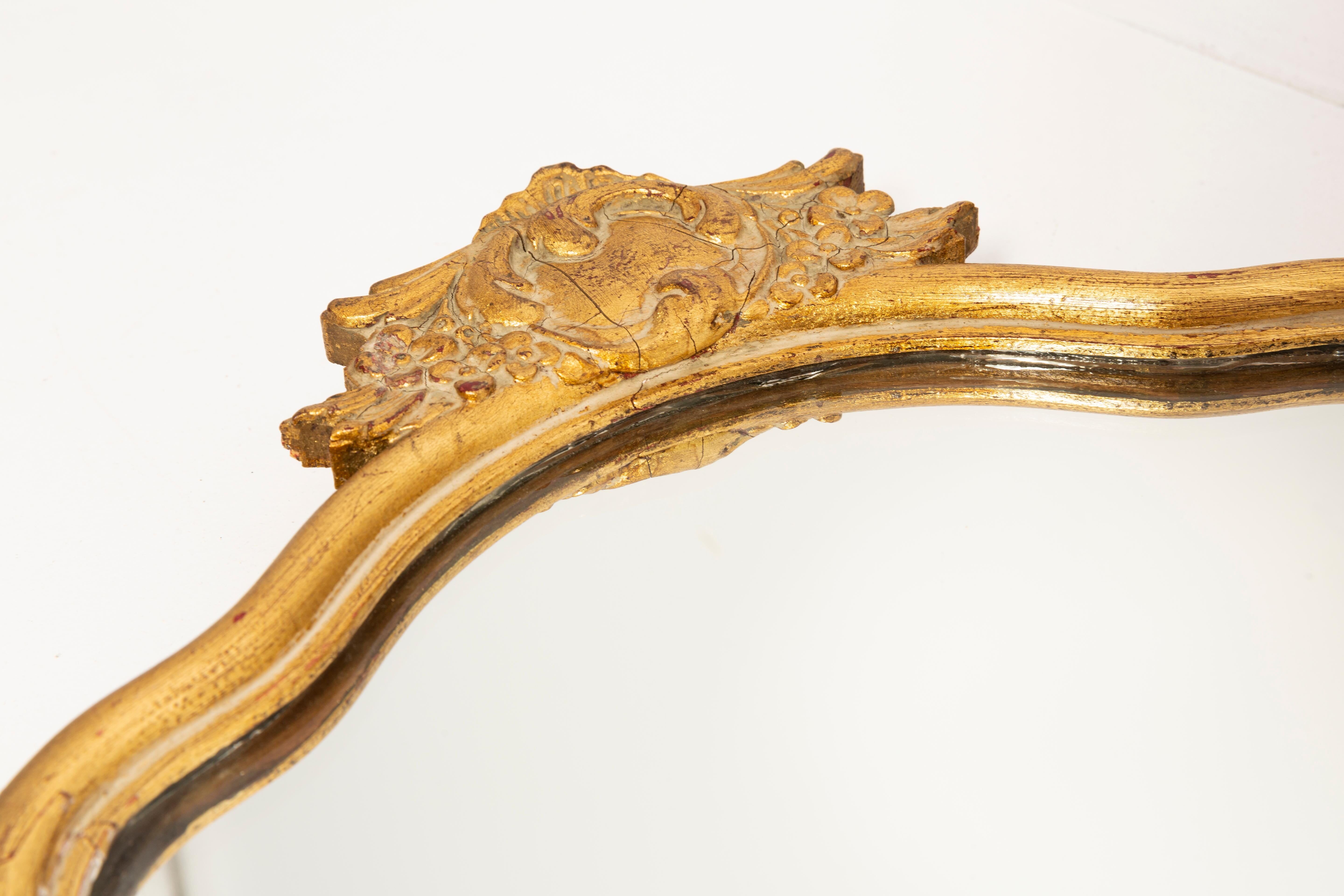 Miroir décoratif en bois doré, Italie, années 1960