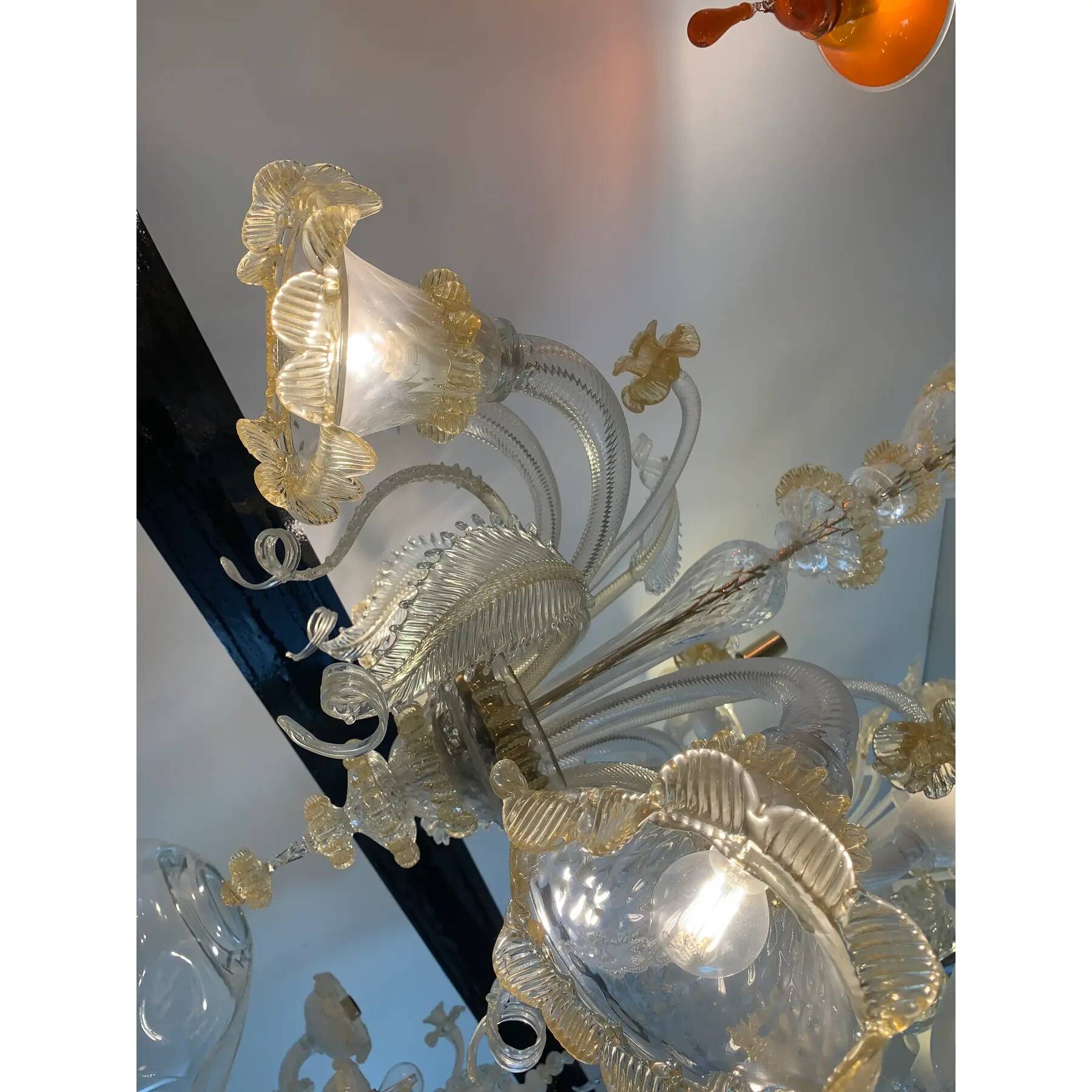 Venetian Murano-Style Glass Chandelier in Transparent and Gold with Flowers
