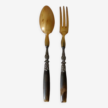 Antique salad servers in horn and chiseled metal