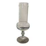 Vase sur pied en verre transparent
