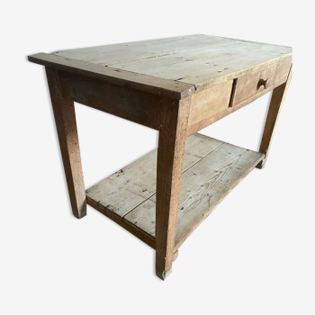 Table basse de ferme