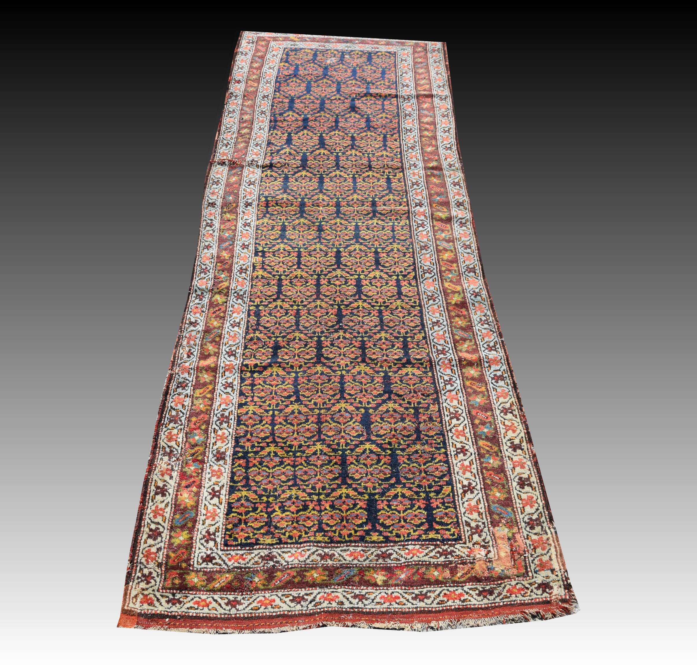 Oriental Malayer Rug Antique 3.28 x 1.20 Metres - Hallway Rug