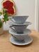 3 tasses de style Memphis