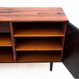 Commode en palissandre par Gunni Omann Danemark années 1960