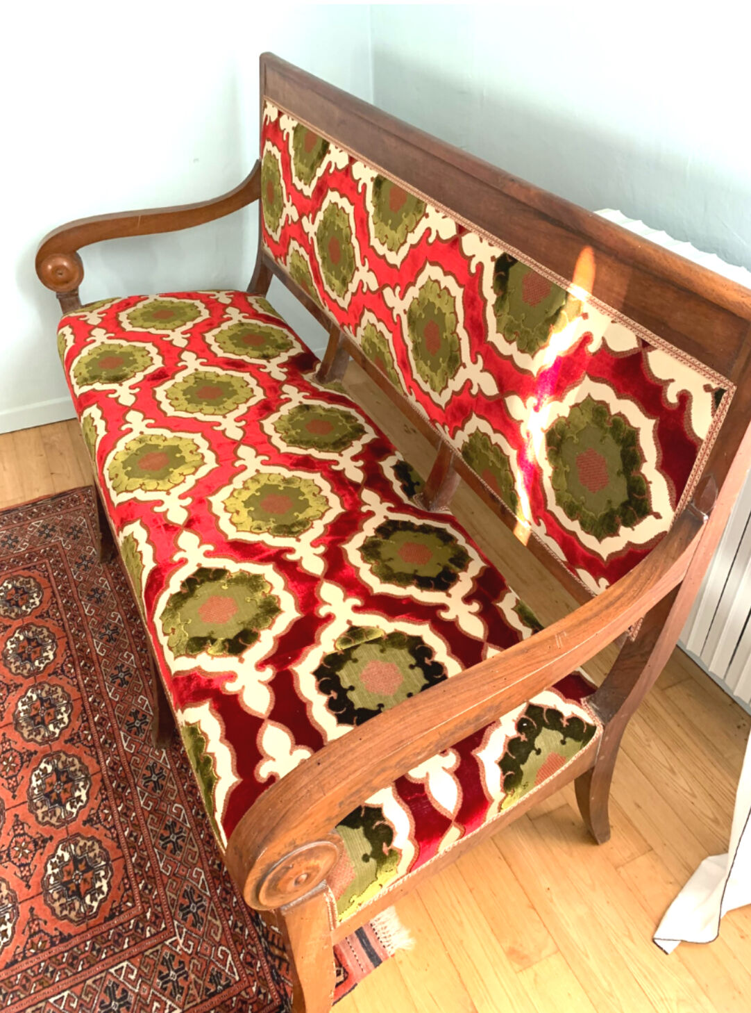 Period sofa restoration.silk velvet f.borghy for the house stone frey