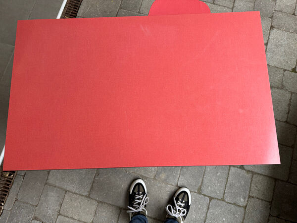 Bureau et chaise enfant en Formica