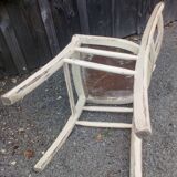 Skated bistro chair