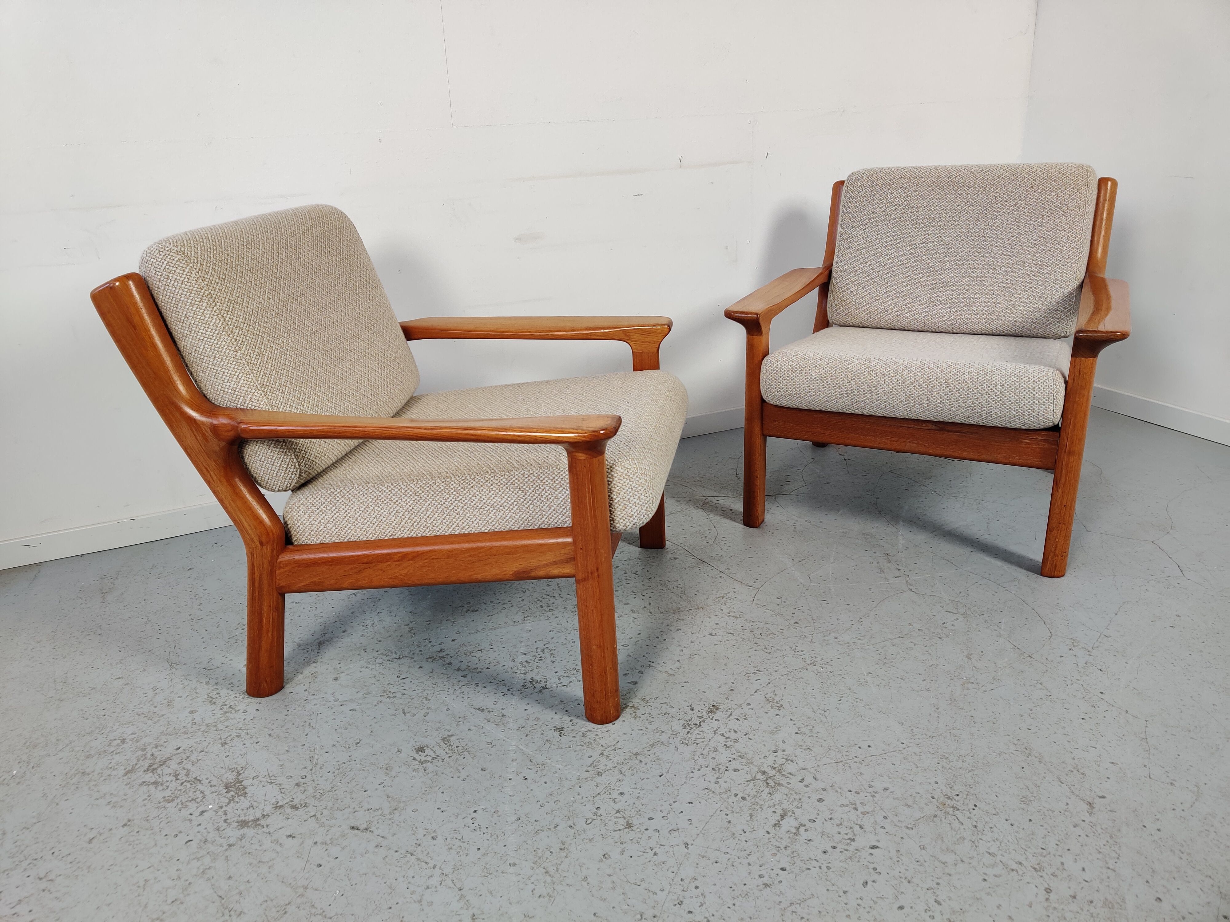 Juul Kristensen teak armchair pair for Glostrup, Denmark 60s