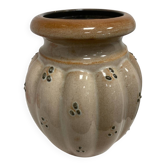 Ceramic vase