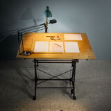 Unique drawing table, nestler