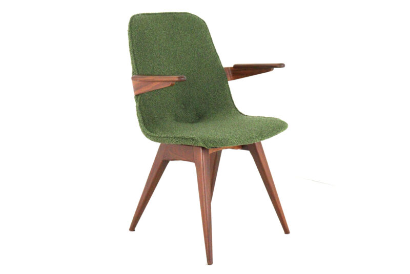 Chaise G.J. van Os
