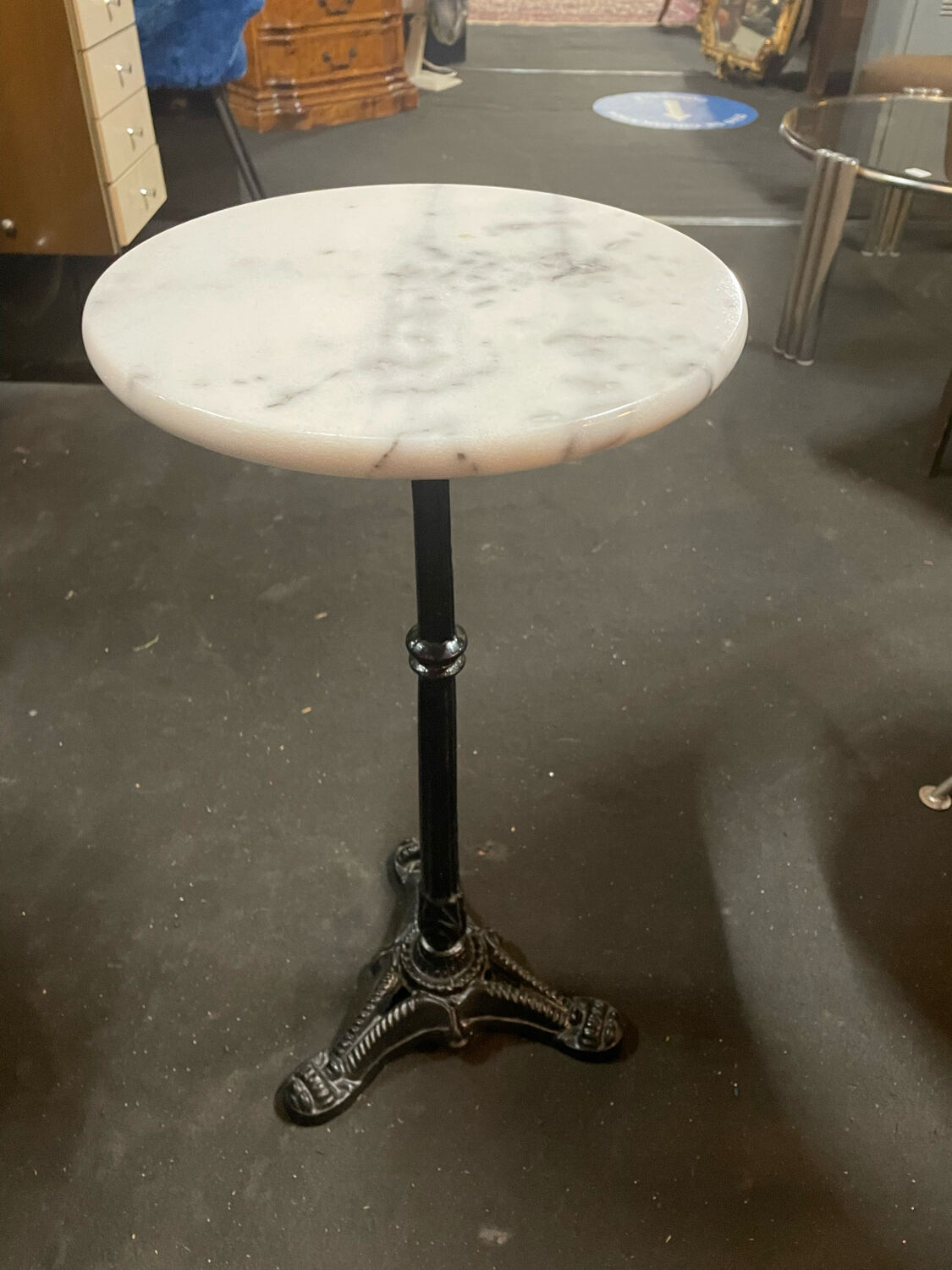 Bistro table style harness