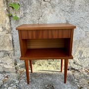 Table de chevet en mélaniné