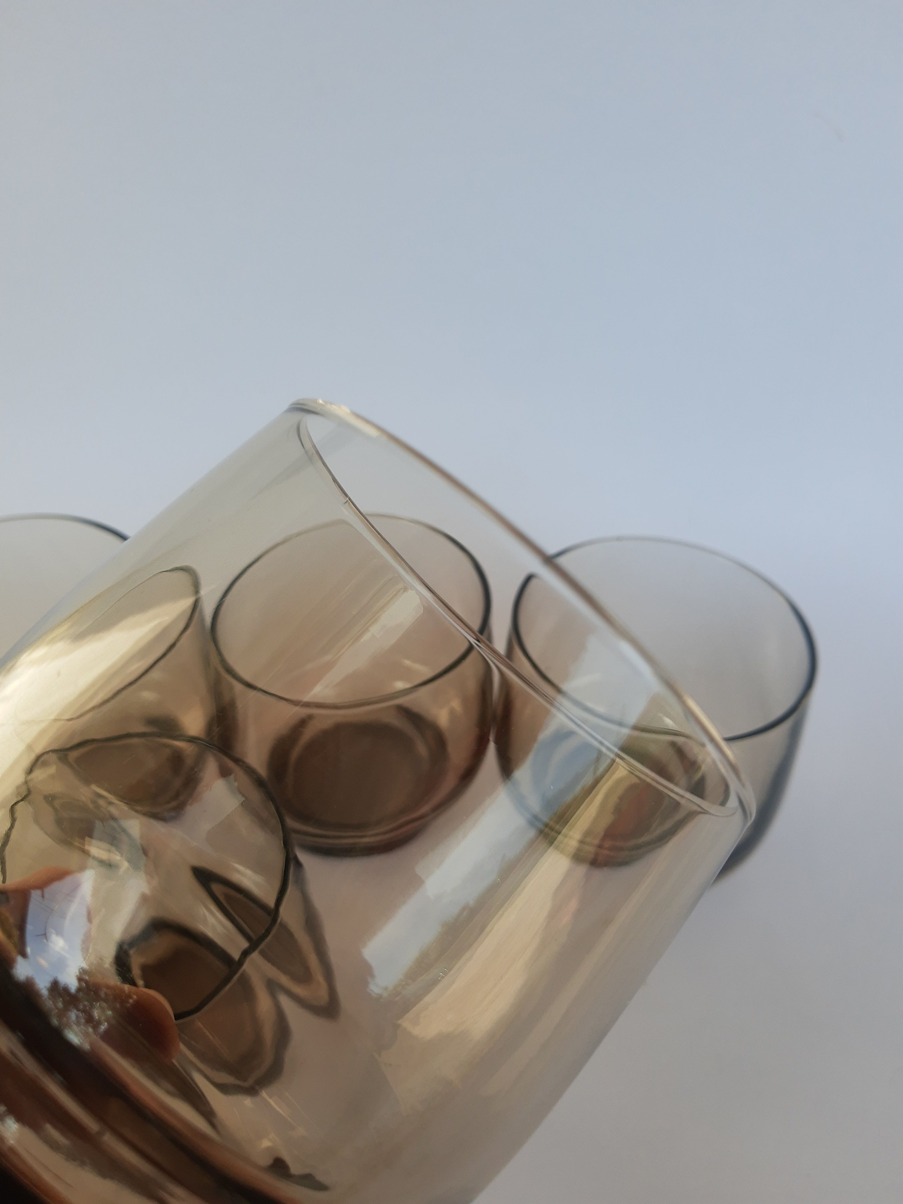Set of 5 vintage 70s smoked glass water glass