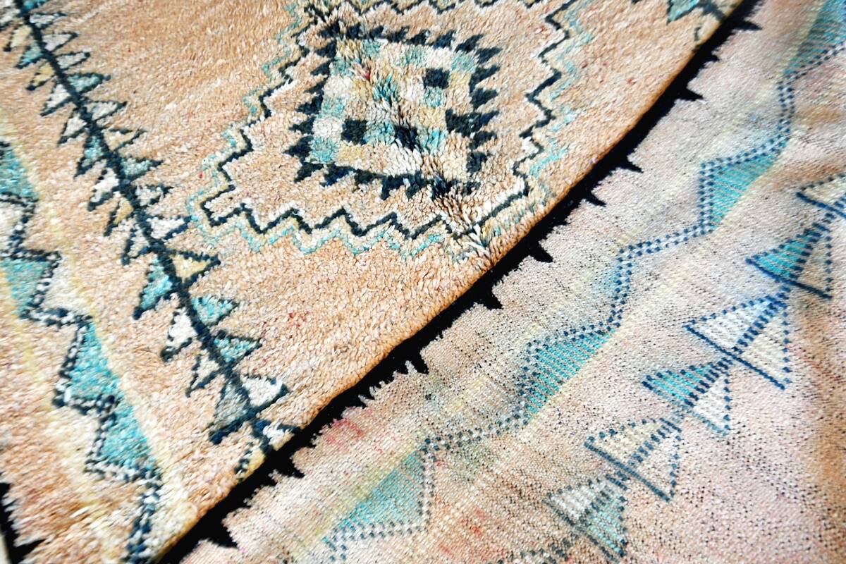 Vintage Boujaad rug 385 x 165 cm