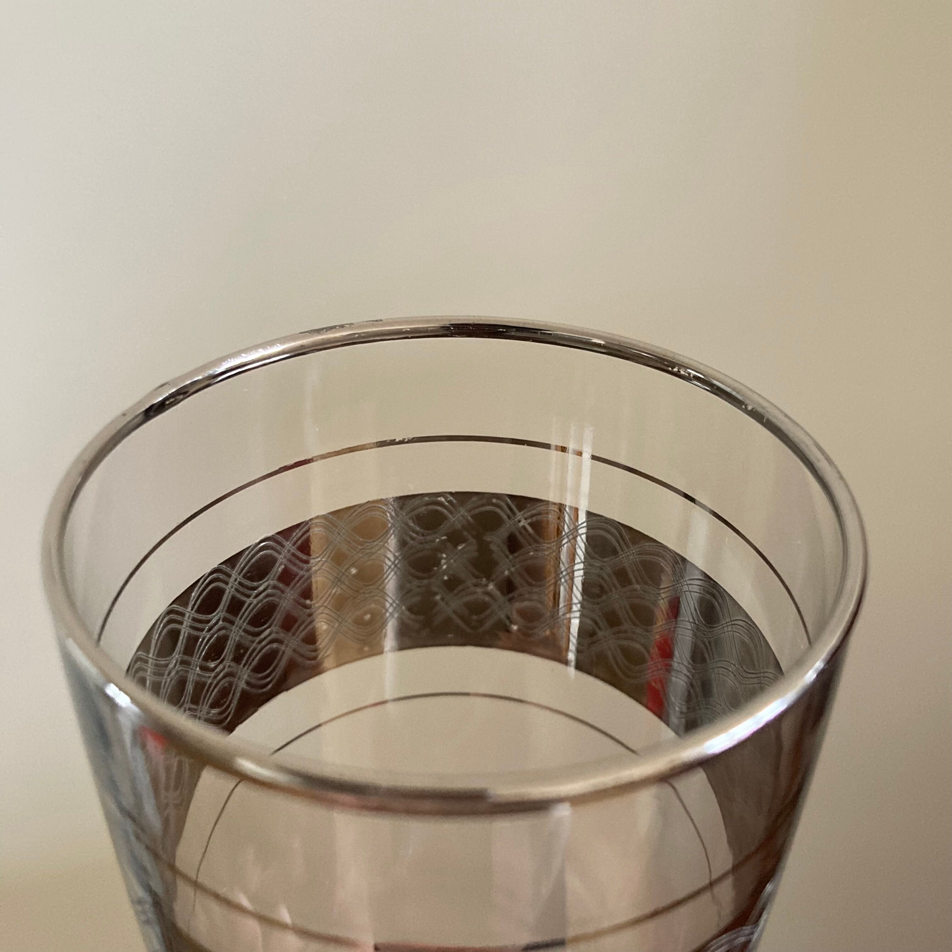 4 glasses with orangeade silver décor
