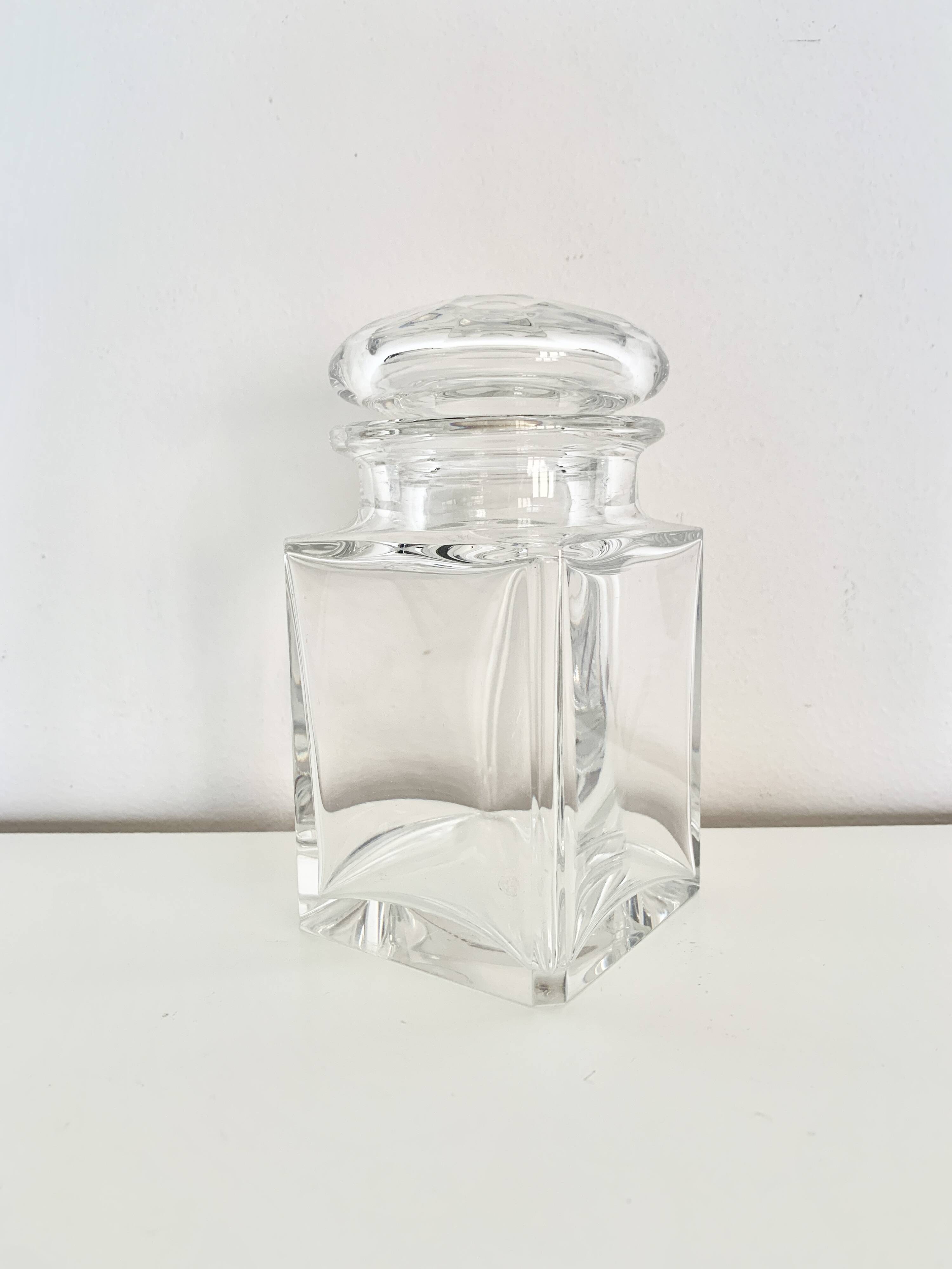 Pot couvert Baccarat en cristal