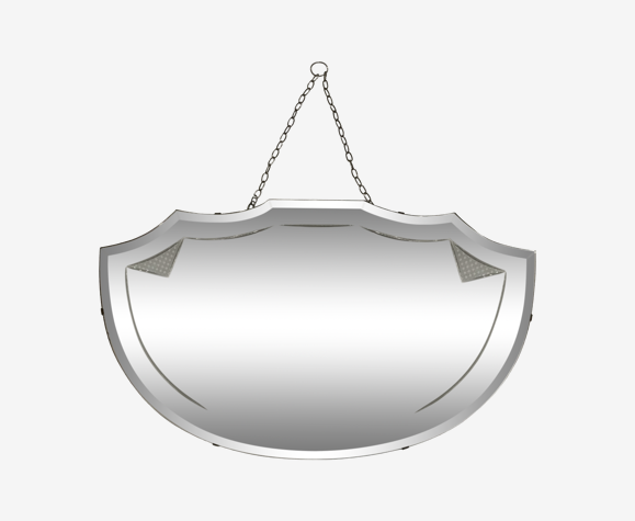 Beveled mirror
