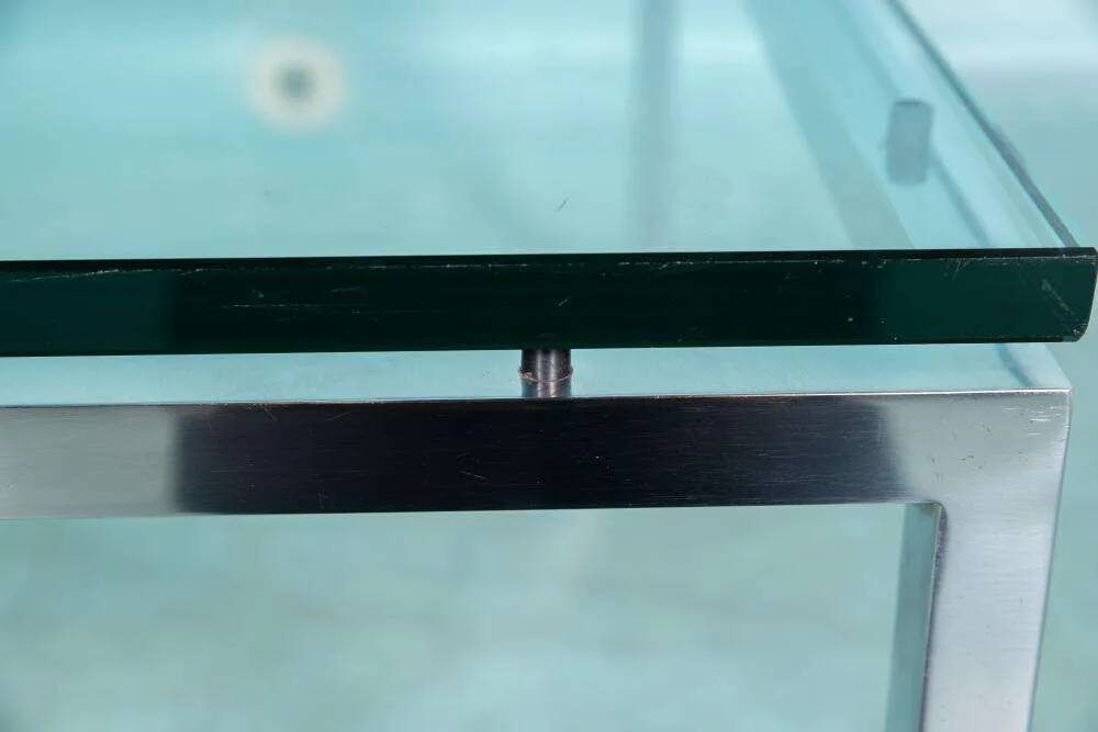 Minimalist Knoll coffee table, mid-century coffee table.