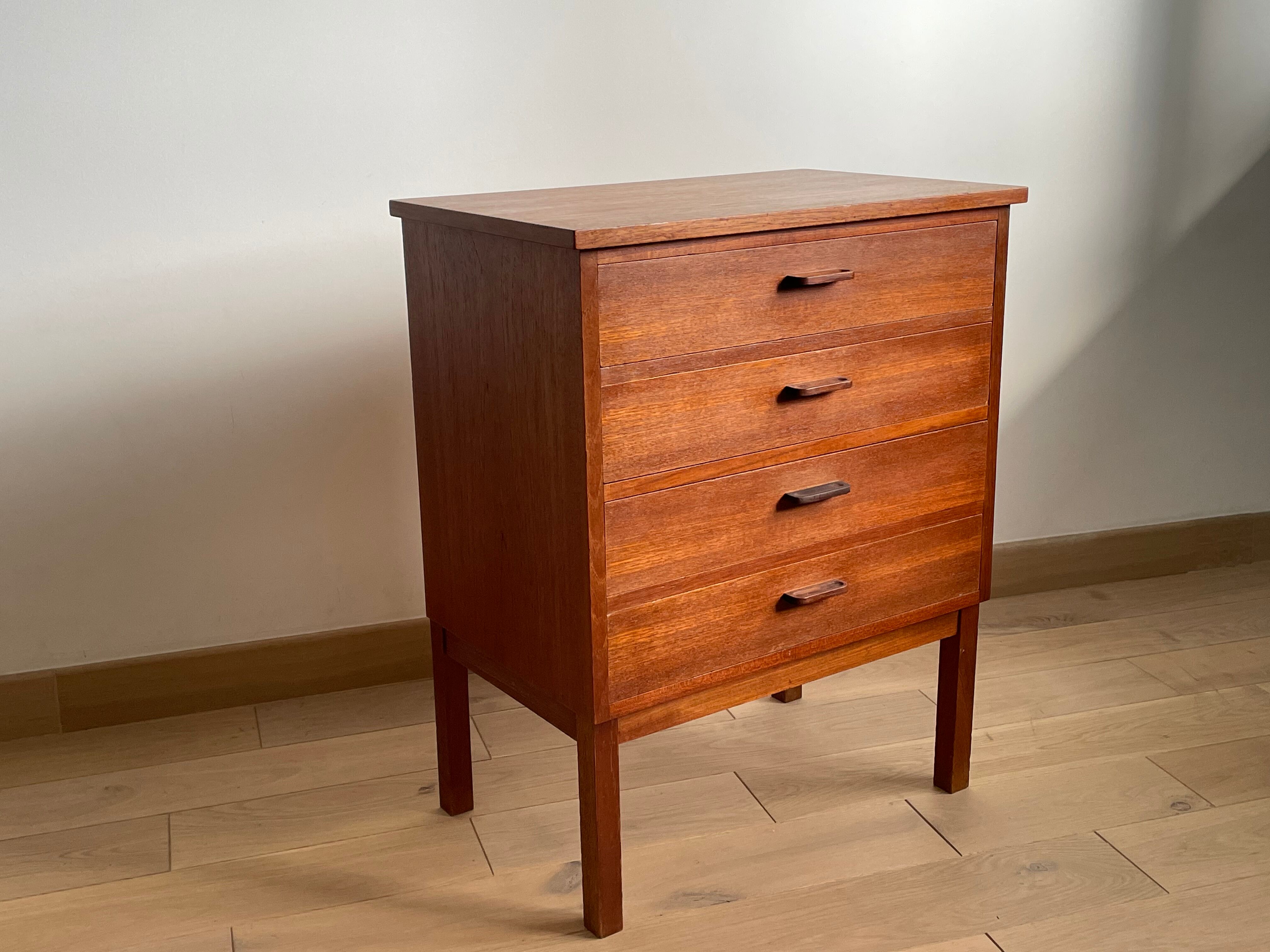 Commode scandinave en teck Soborg Mobler
