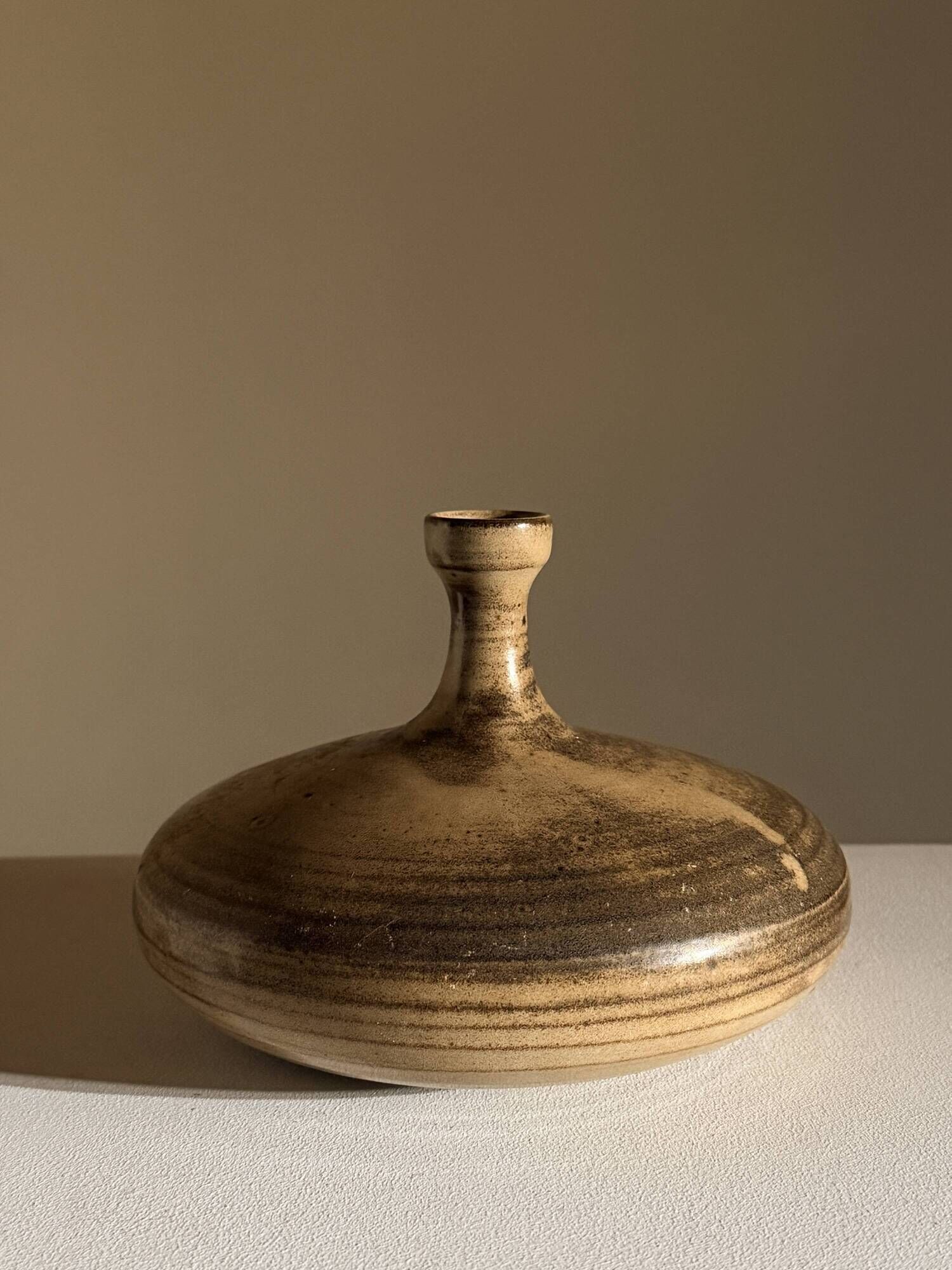 Vase en grès, France, circa 1960