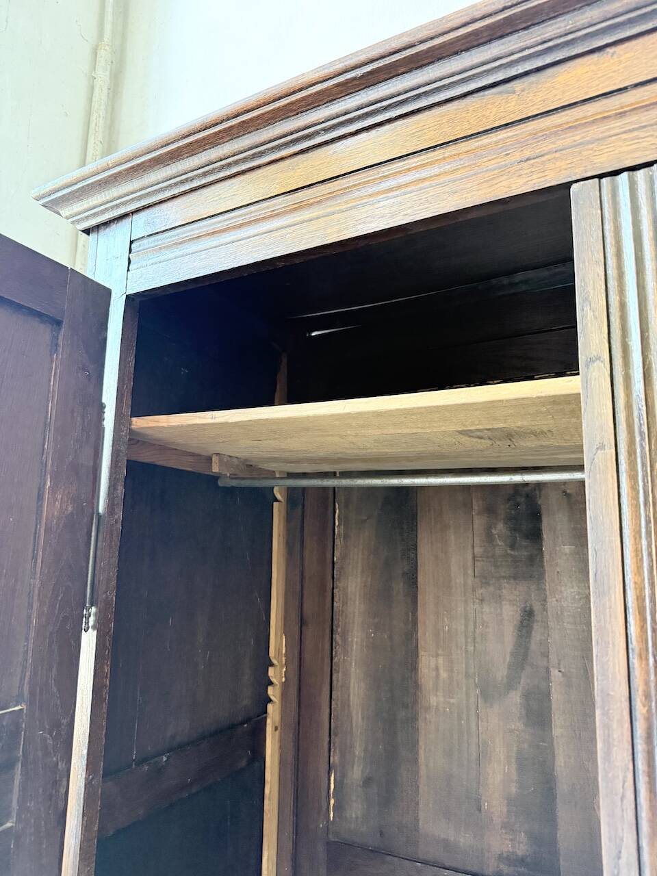 Oak wardrobe "Basque" Dudouyt
