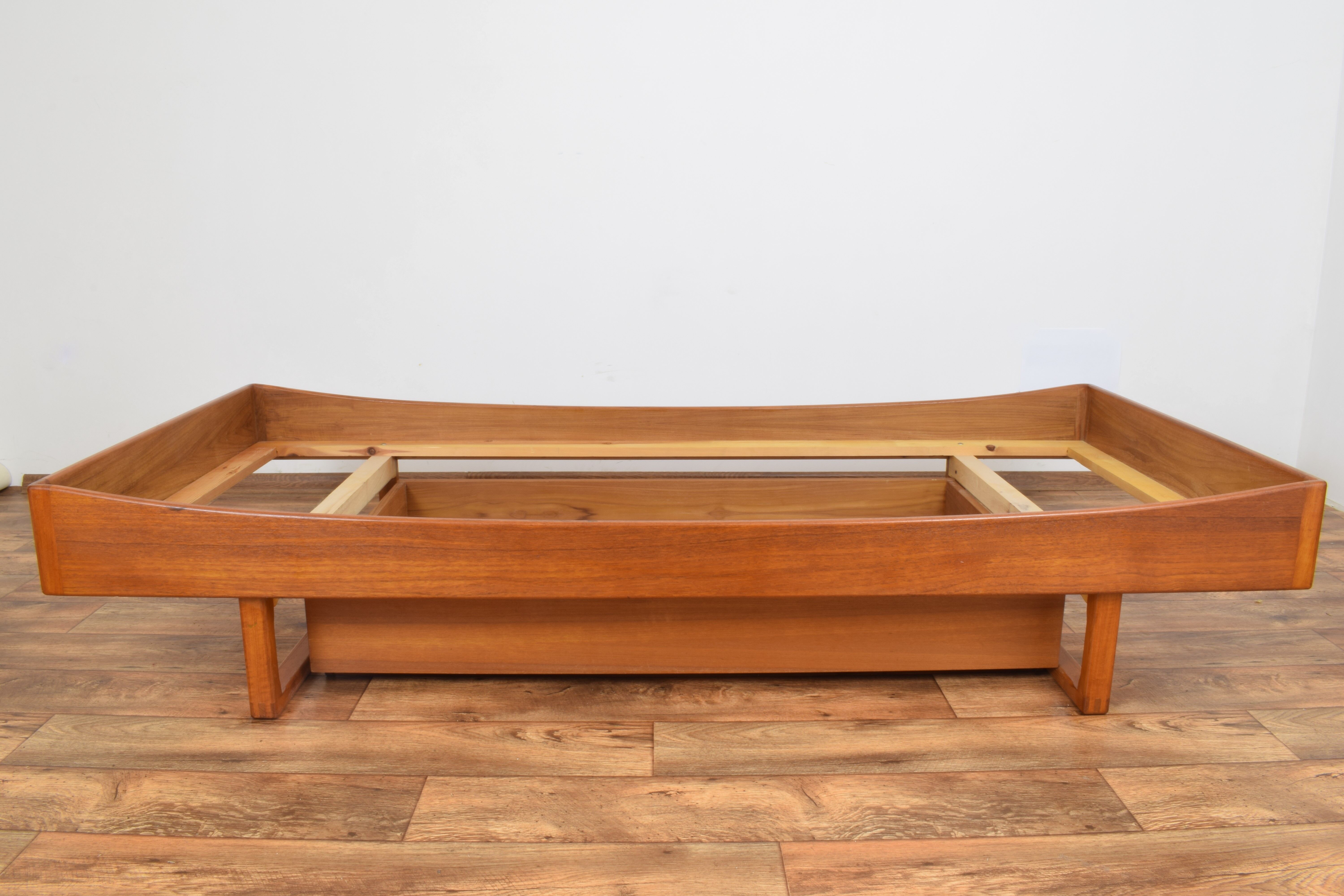Danish teak bed from Poul Hundevad, 1960s