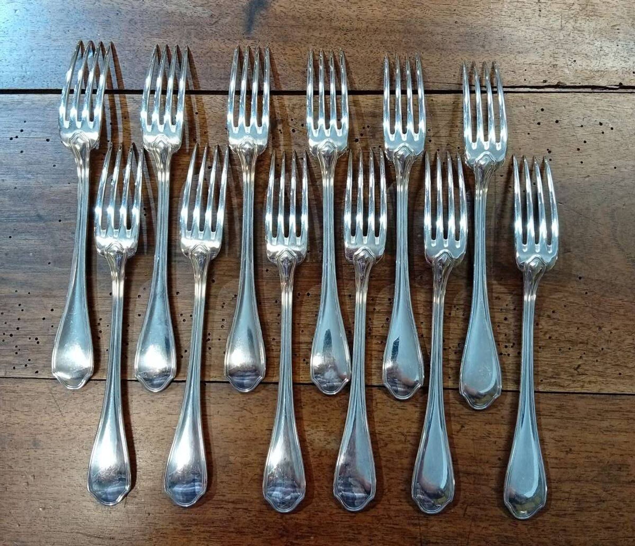 Set of 12 silver-plated forks