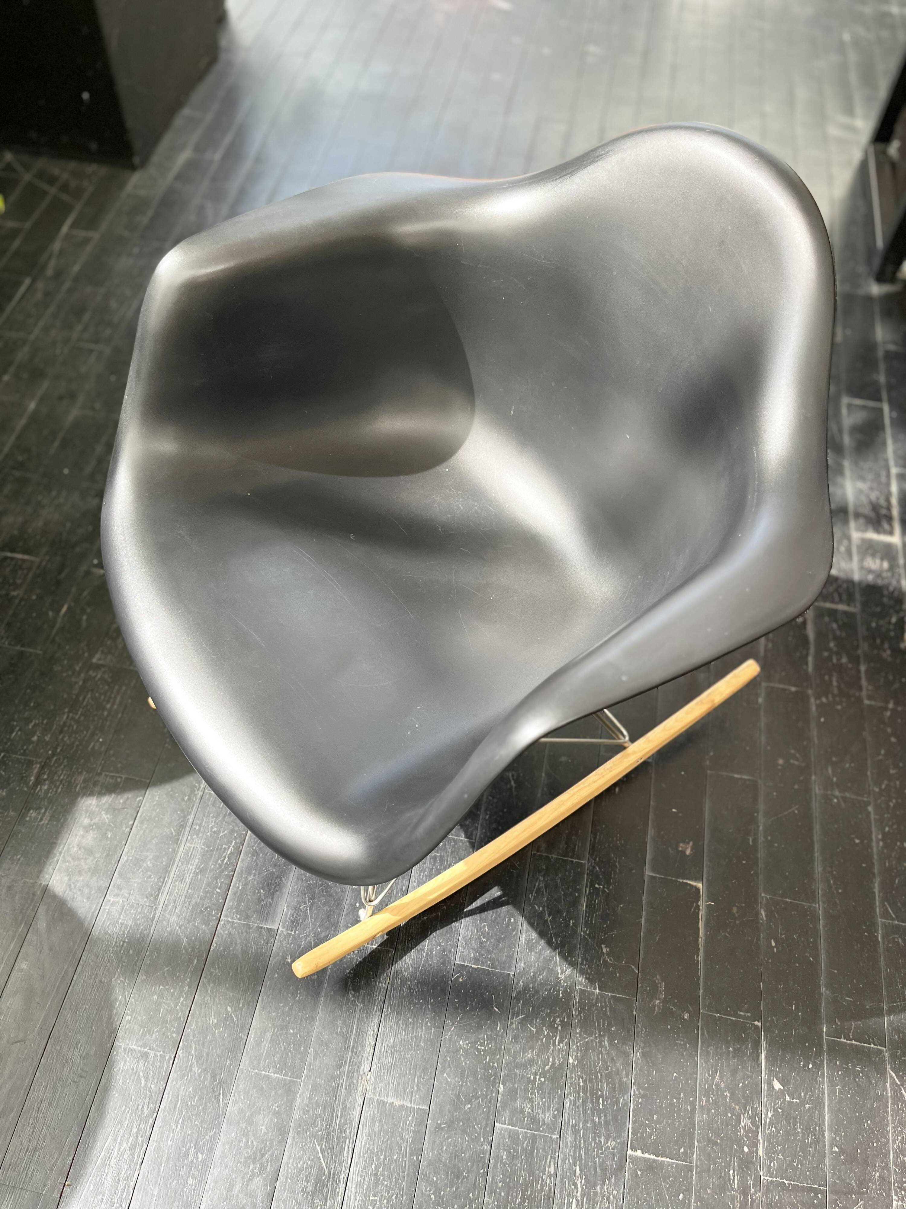 Rocking chair in the style of Charles Eames
