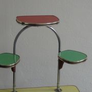 Vintage 50s flower table