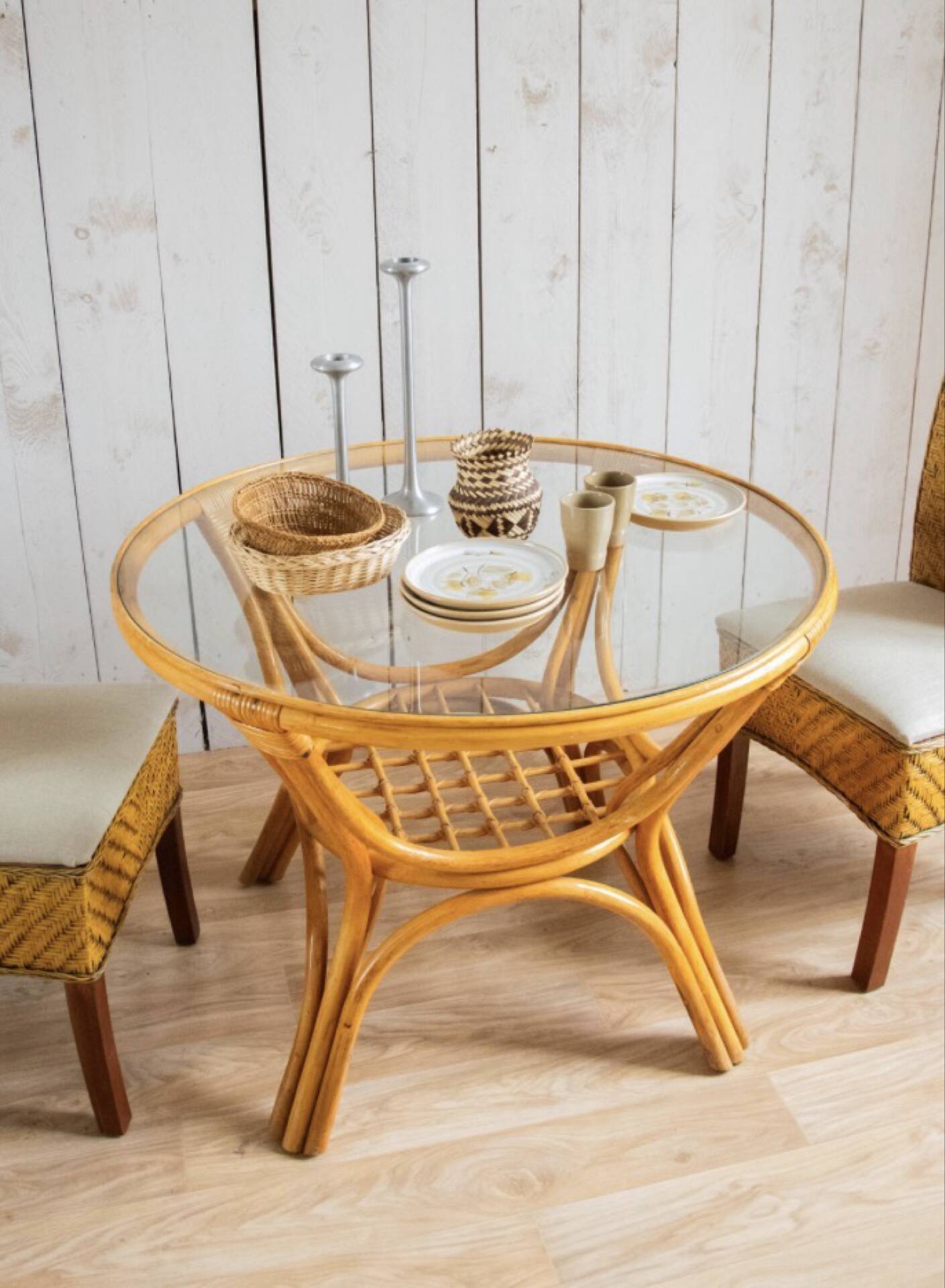 Table en bambou et rotin