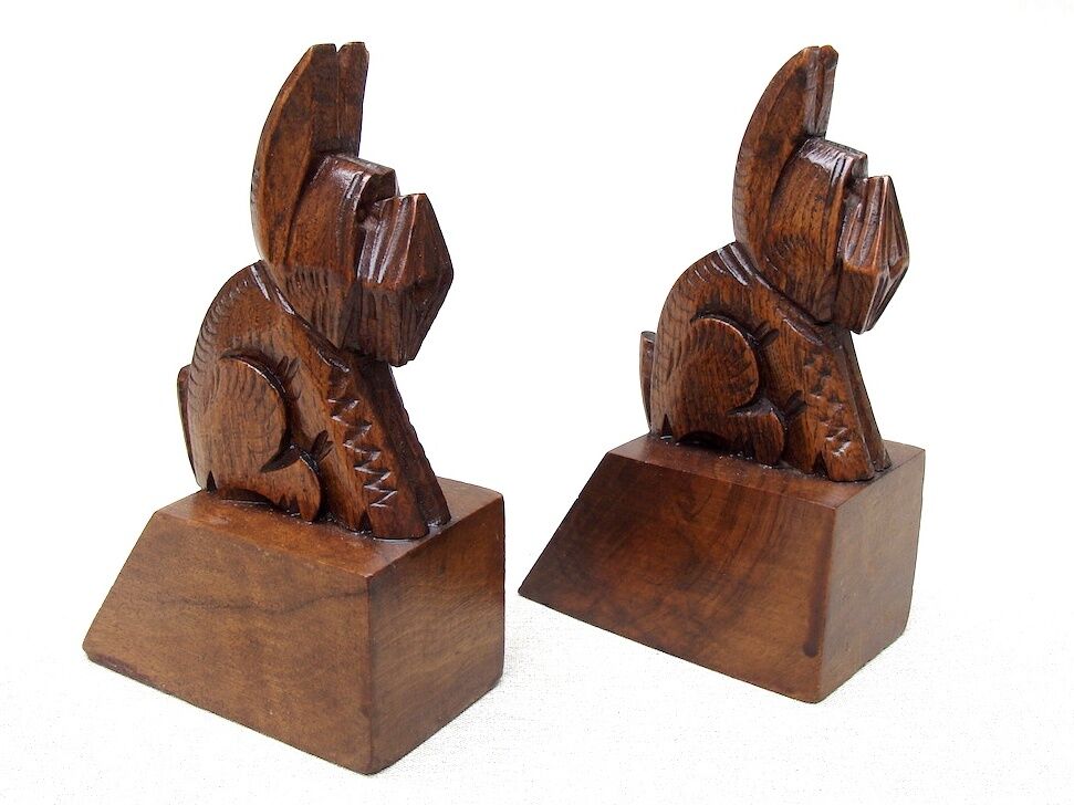 Pair of bookends 1930, wooden dogs
