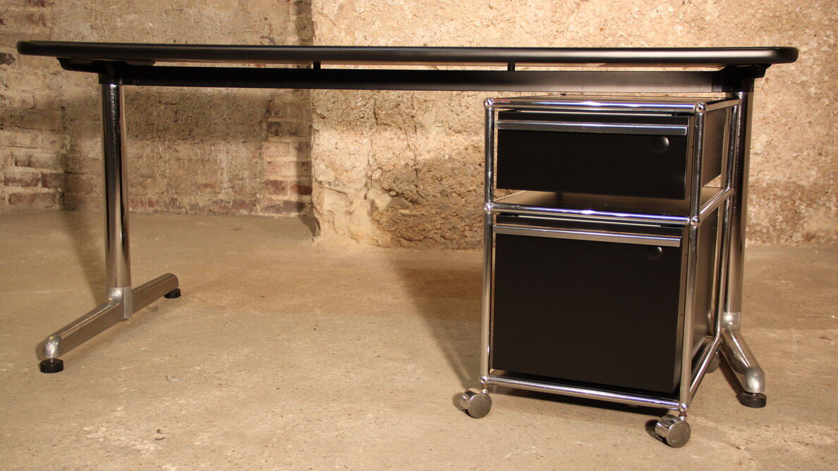 Office design and subwoofer usm haller