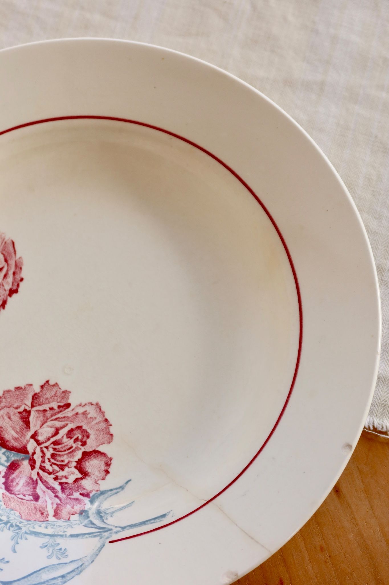 Vintage hollow plate from Saint-Amand, ironstone, Antibes design.