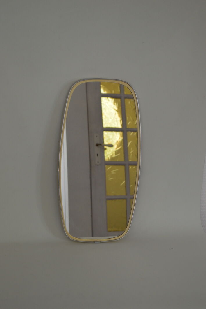 Vintage mirror mirror