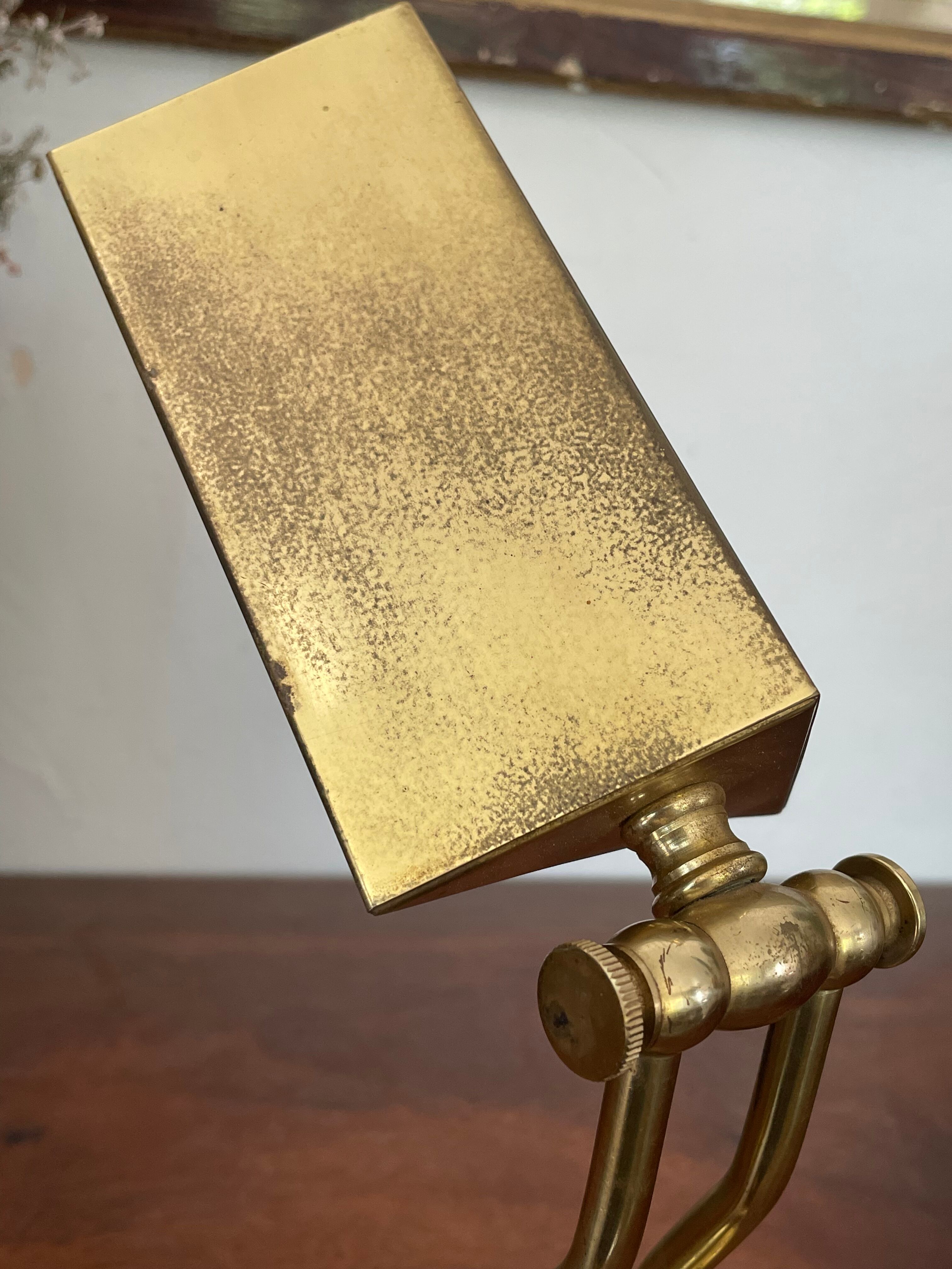 Lampe d’appoint en laiton