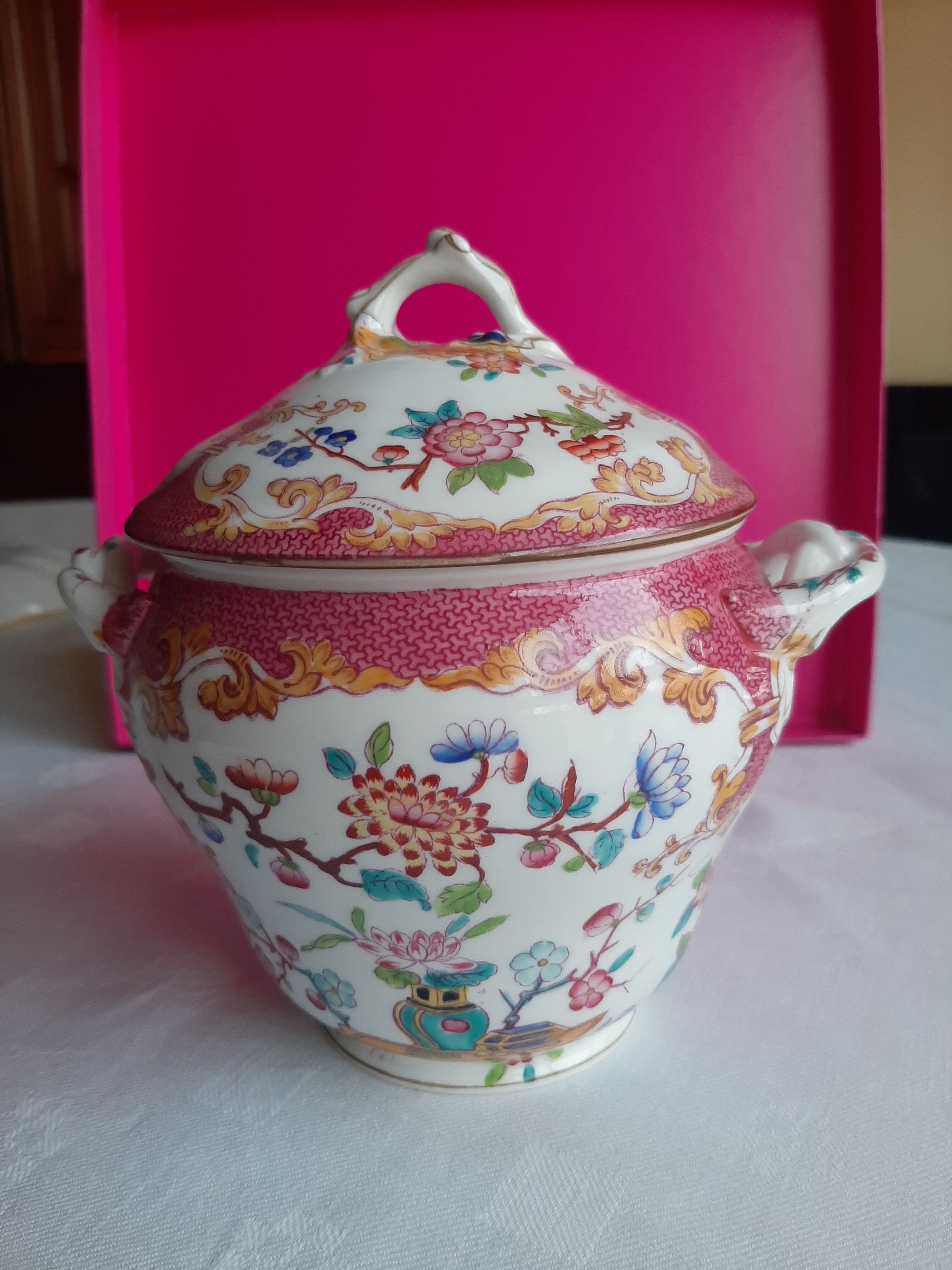 Minton porcelain covered baluster sugar bowl, 19th century