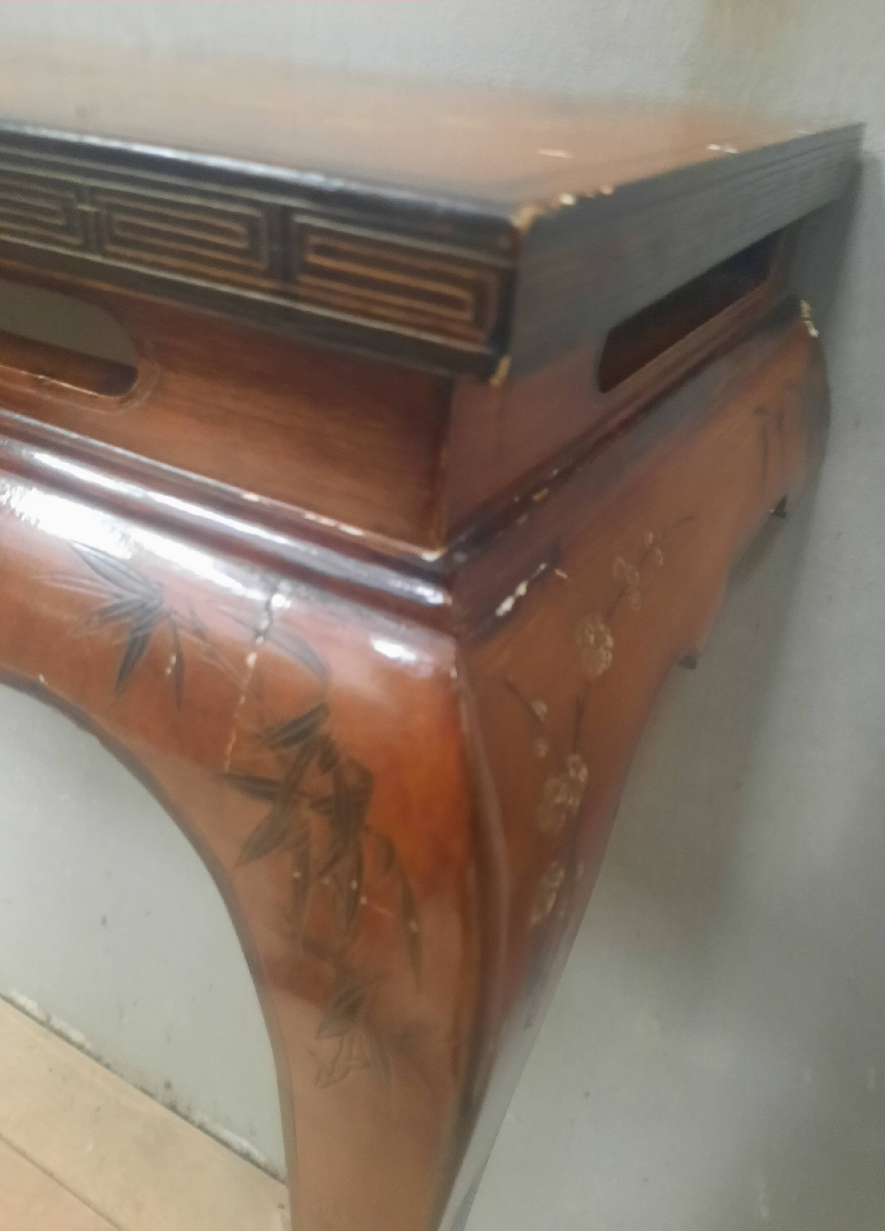 Console étroite d extreme orient