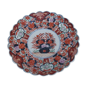Porcelain dish decorated imari