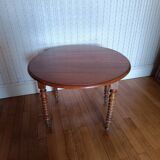 Round solid wood shutter table