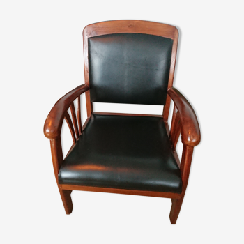 Colonial chair in teak and black leather