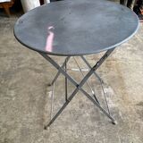 Table fer forgé pliante