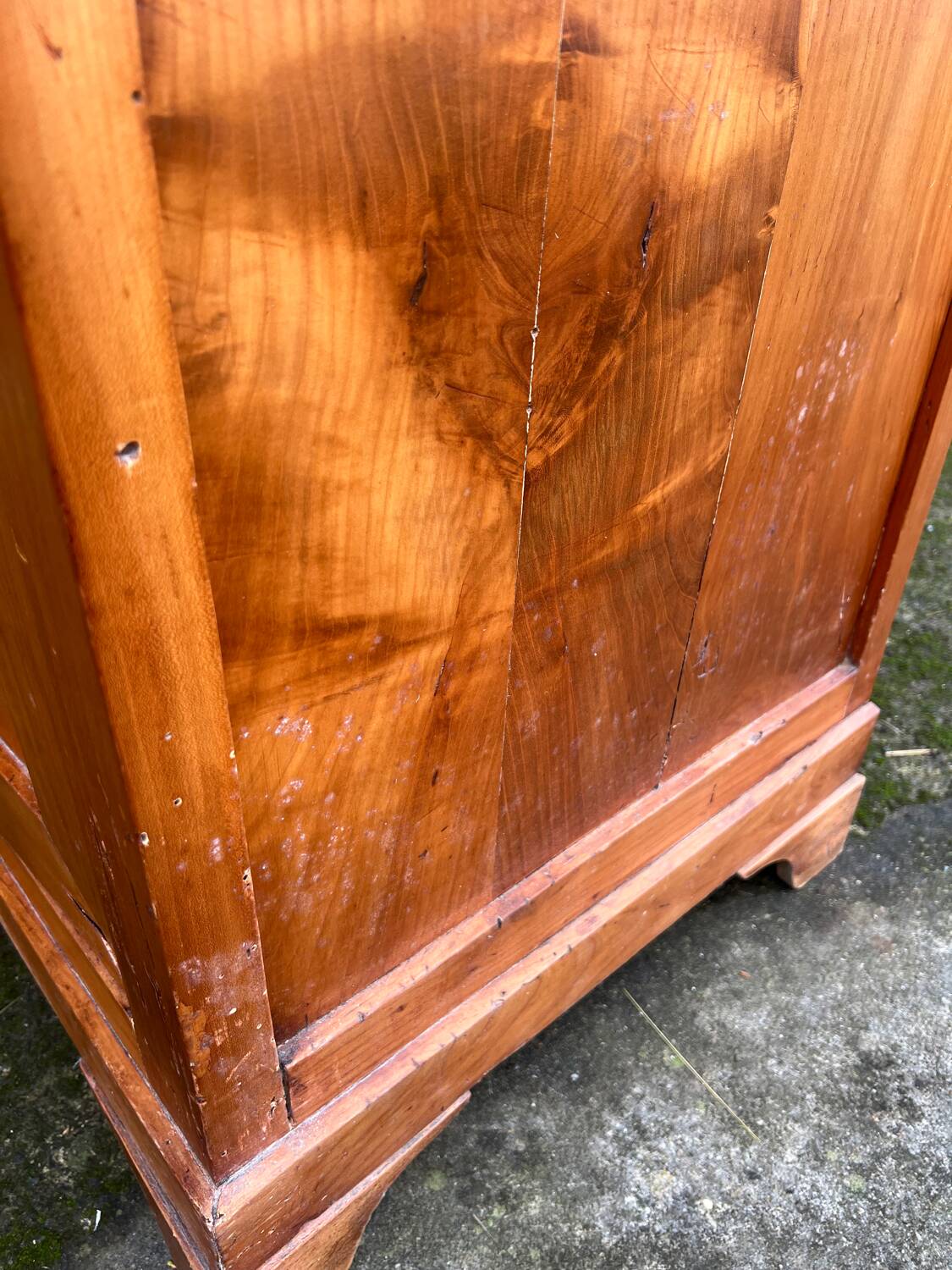 Buffet en bois massif