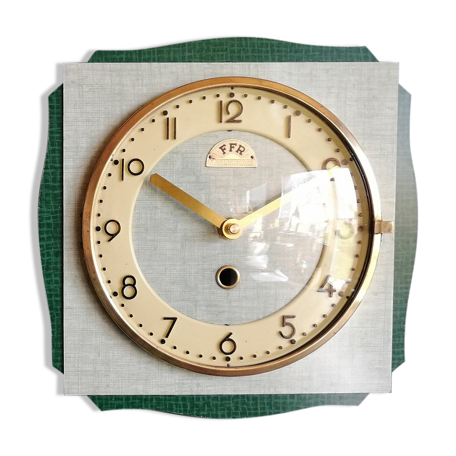 Clock formica vintage silent wall square "FFR golden green"