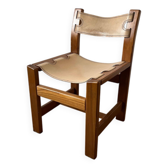 Regain house chair