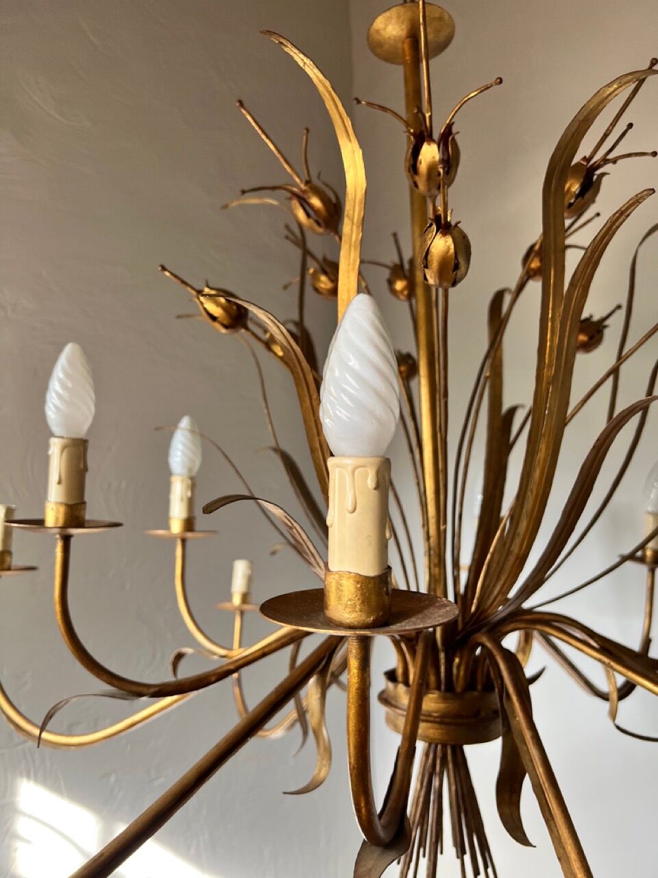 Chandelier chandelier 12 burners, in gold metal